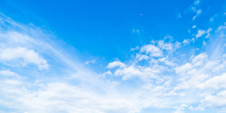蓝色小清新唯美自然天空云朵展板背景
